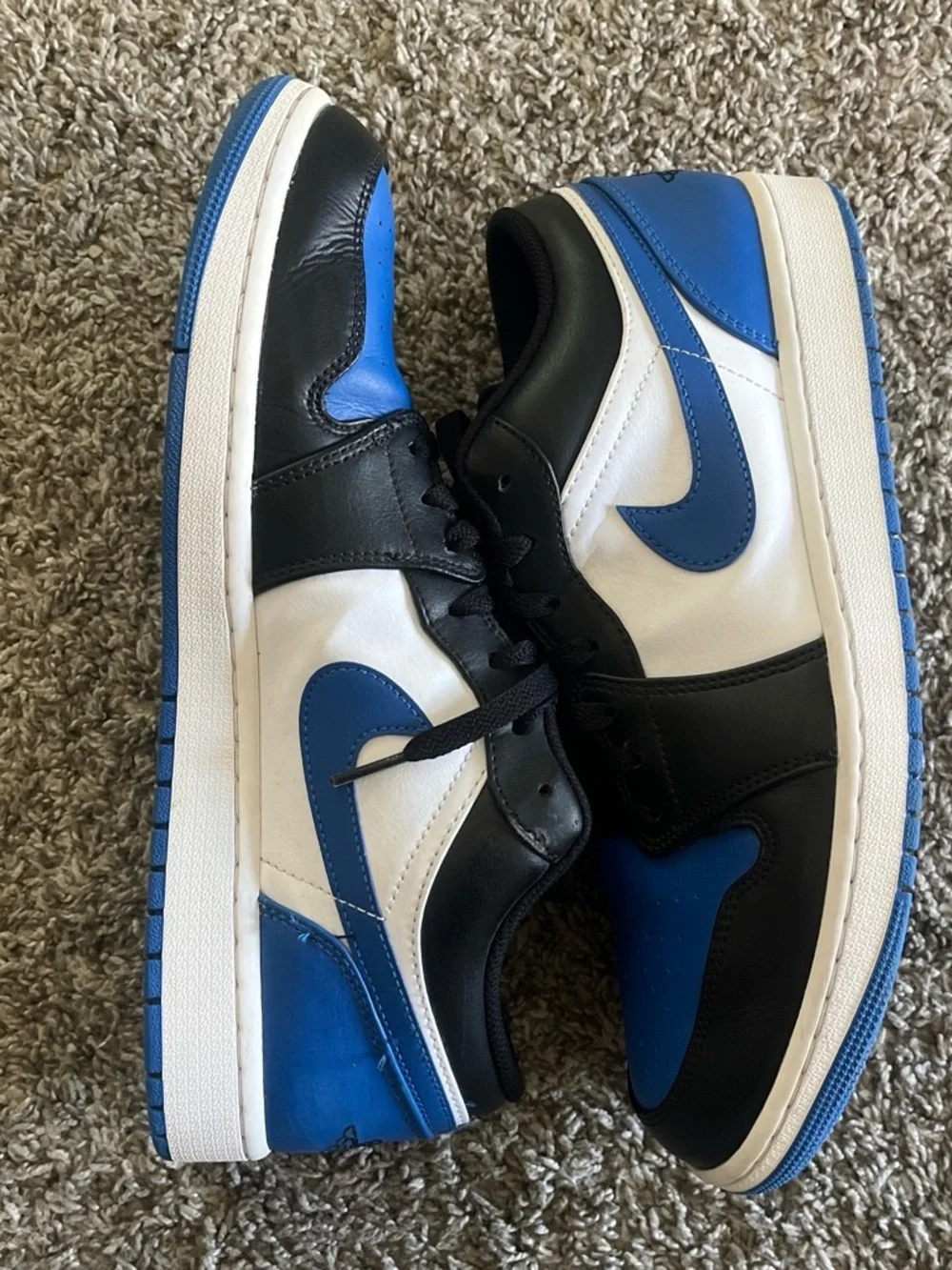 Jordan Low-Top Sneakers in Black/Blue/White
